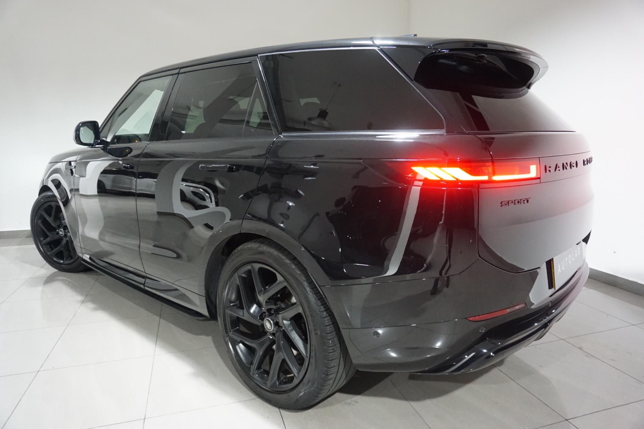 Land Rover Range Rover Sport 3.0 D300 MHEV Dynamic SE Auto 4WD Euro 6 (s/s) 5dr